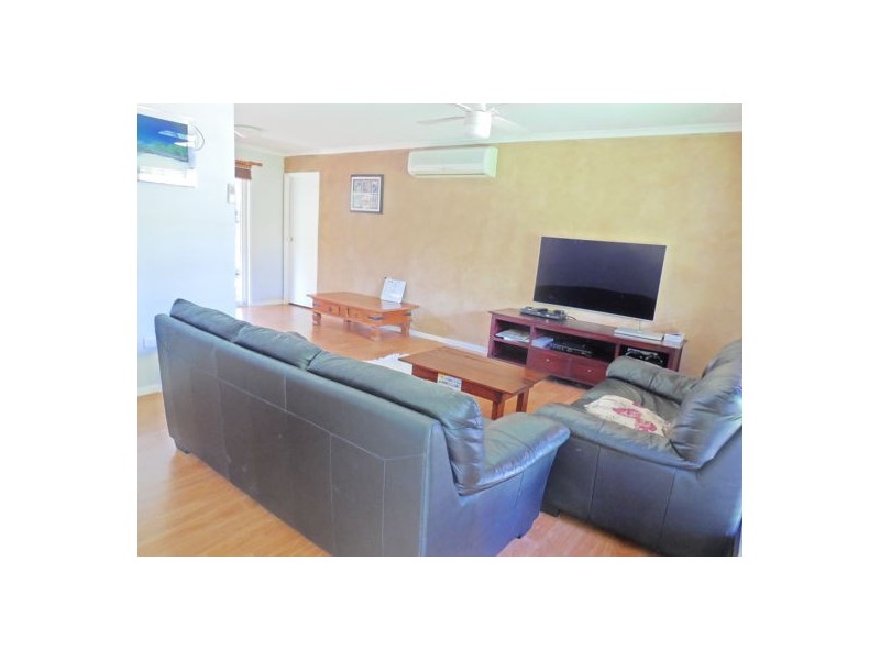 44 Hillmont Cres, Morayfield QLD 4506