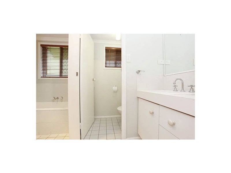 44 Hillmont Cres, Morayfield QLD 4506