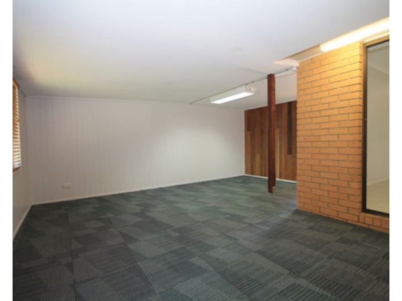 8 Argyll Street, Caboolture QLD 4510