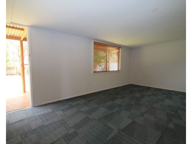 8 Argyll Street, Caboolture QLD 4510