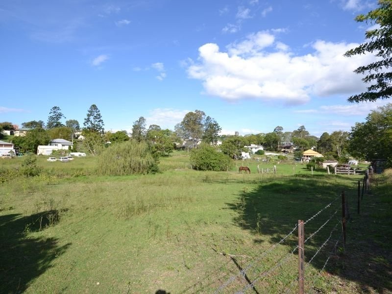 51B William Street, Kilcoy QLD 4515
