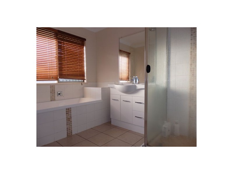24 Briggs Drive, Caboolture QLD 4510