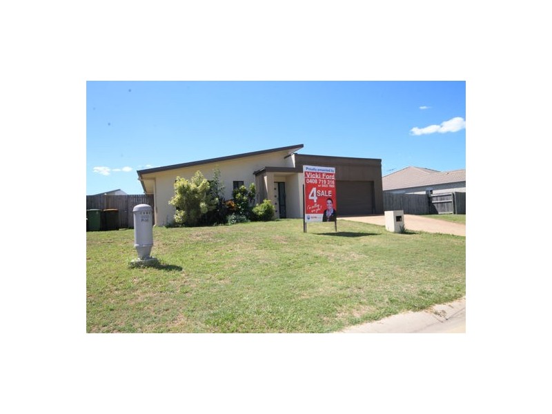 5 King John Drive, Caboolture QLD 4510