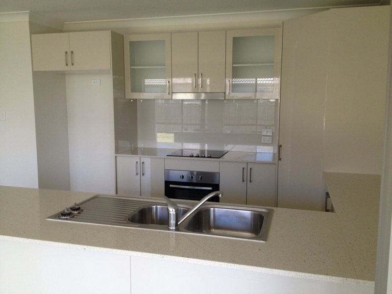 5 King John Drive, Caboolture QLD 4510