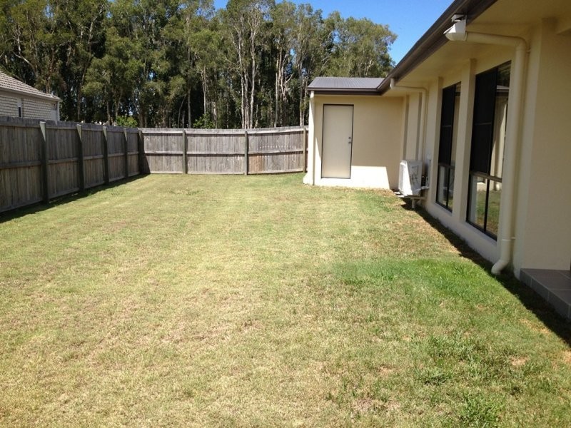 5 King John Drive, Caboolture QLD 4510