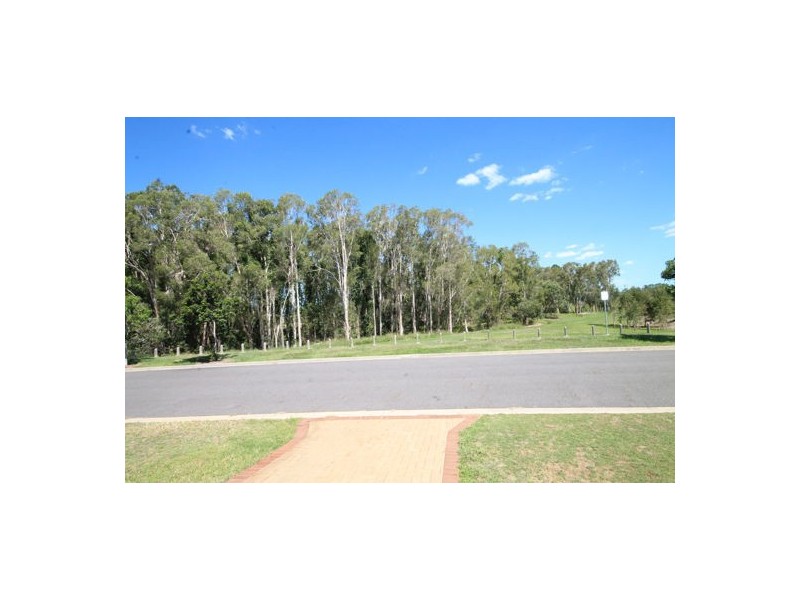 5 King John Drive, Caboolture QLD 4510