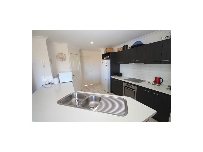 2 Redwood Street, Morayfield QLD 4506