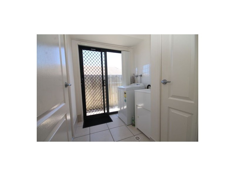 2 Redwood Street, Morayfield QLD 4506