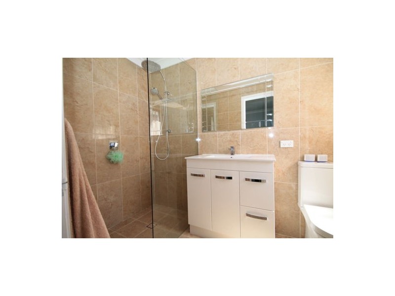 33 Reserve Drive, Caboolture QLD 4510