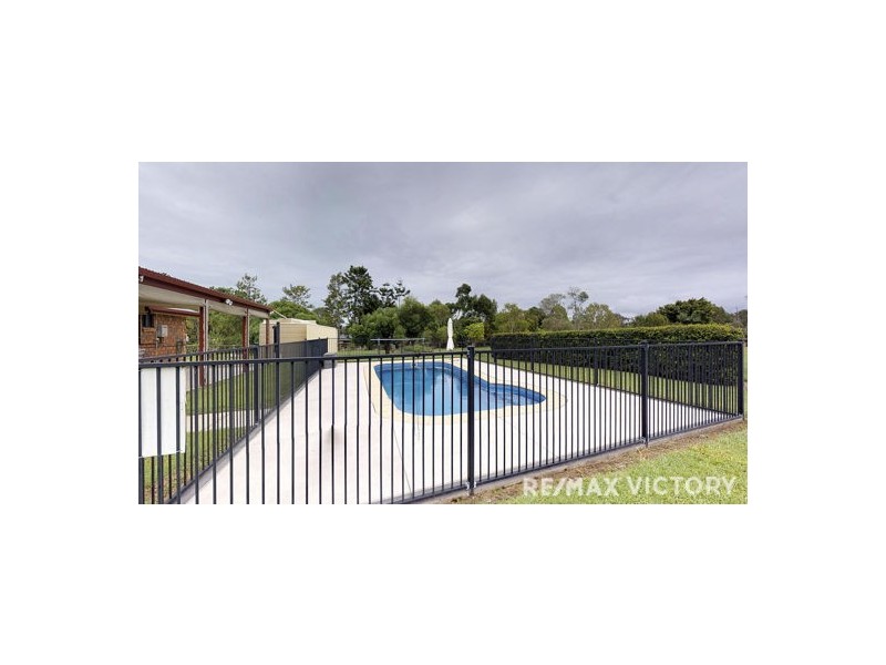 9 Cliff Court, Elimbah QLD 4516