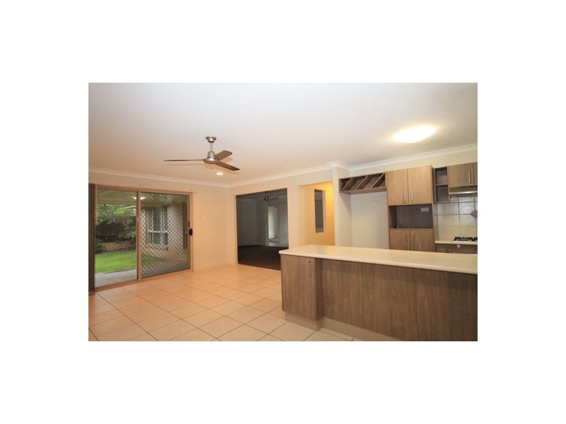 2 Barron Street, Morayfield QLD 4506