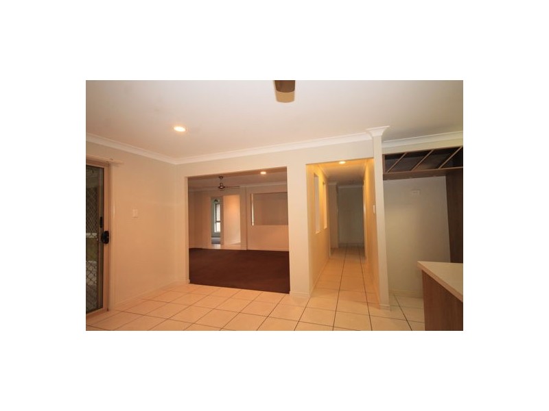 2 Barron Street, Morayfield QLD 4506