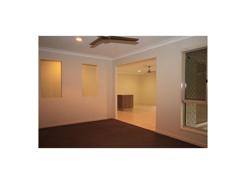 2 Barron Street, Morayfield QLD 4506