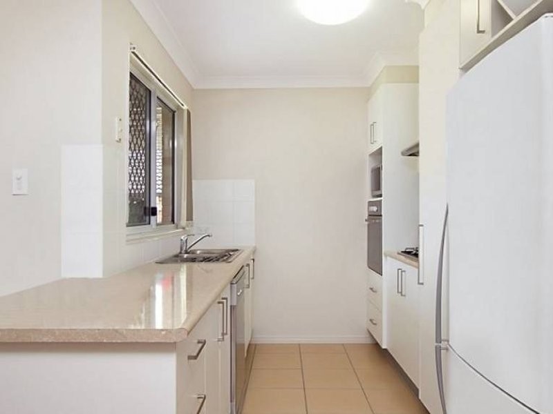 13 Barron Street, Morayfield QLD 4506