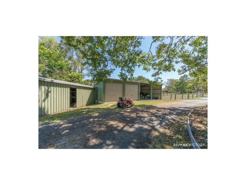 1079 Pumicestone Rd, Toorbul QLD 4510