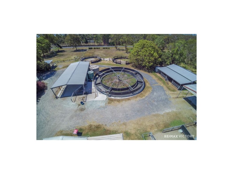 1079 Pumicestone Rd, Toorbul QLD 4510