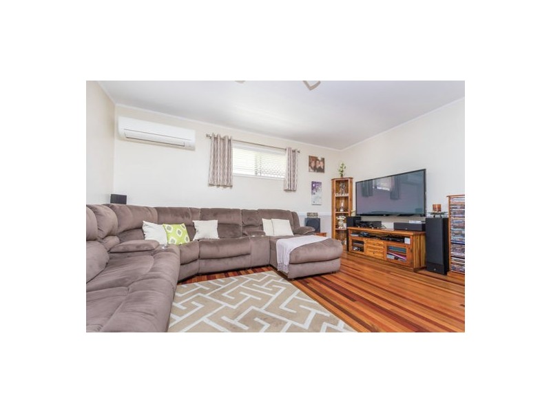 34 Lesley Ave, Caboolture QLD 4510