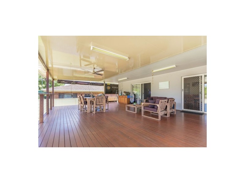 34 Lesley Ave, Caboolture QLD 4510