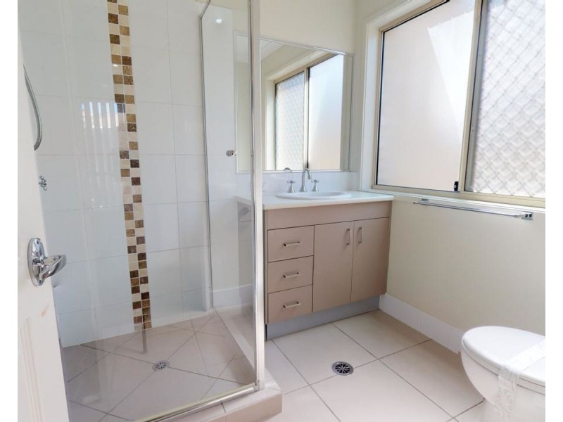 16 Keeley St, Morayfield QLD 4506