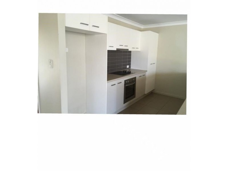 12 Bangalow Street, Morayfield QLD 4506