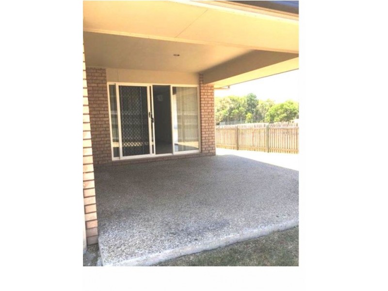 12 Bangalow Street, Morayfield QLD 4506