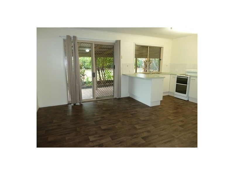 17 Crestwood Avenue, Morayfield QLD 4506