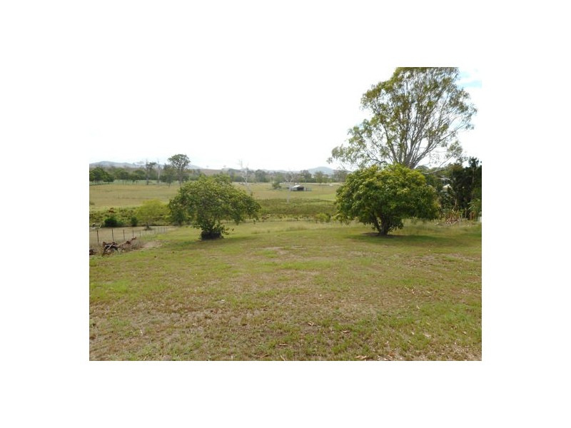 25 Ridge Street, Kilcoy QLD 4515