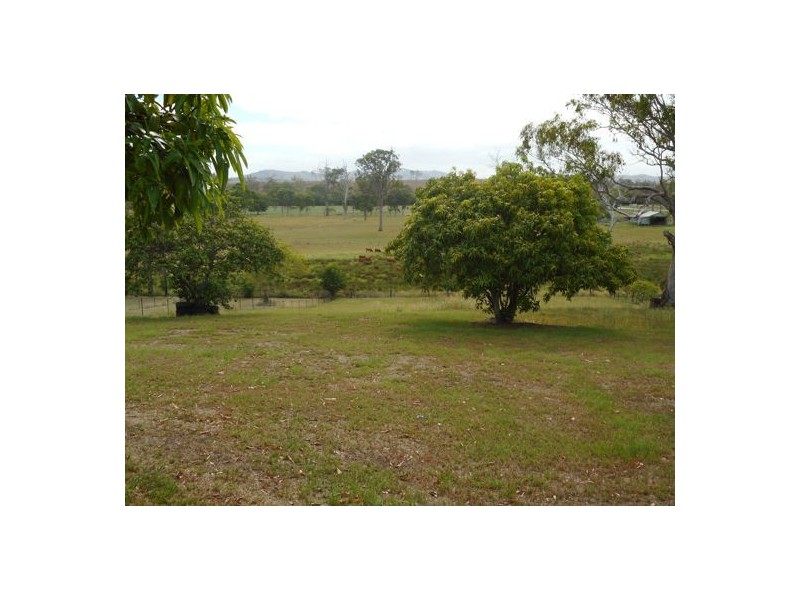 25 Ridge Street, Kilcoy QLD 4515