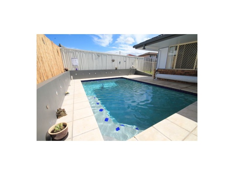 111 Hargrave Street, Morayfield QLD 4506