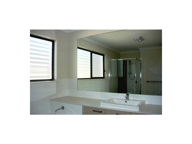 17 Crocodile Ave, Morayfield QLD 4506