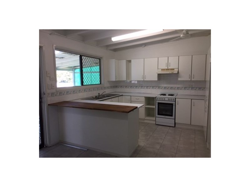 17 Shirley Street, Caboolture QLD 4510