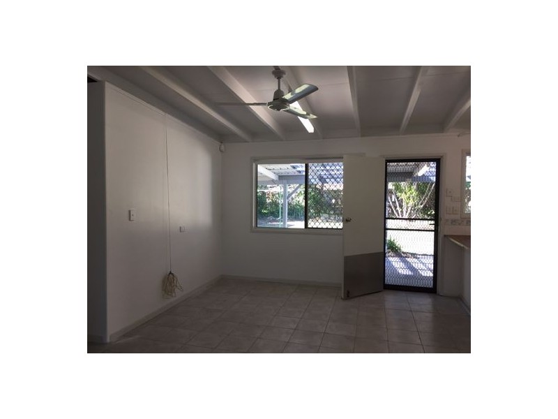 17 Shirley Street, Caboolture QLD 4510