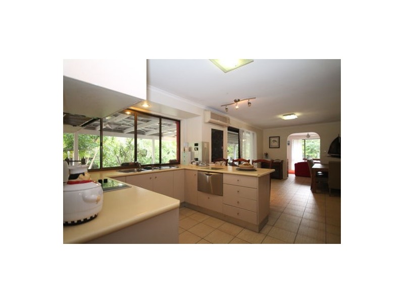 30 Alexander Crescent, Morayfield QLD 4506