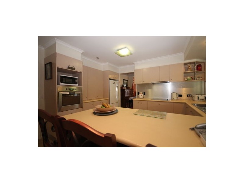 30 Alexander Crescent, Morayfield QLD 4506