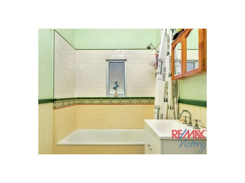 7 Mary Street, Woodford QLD 4514