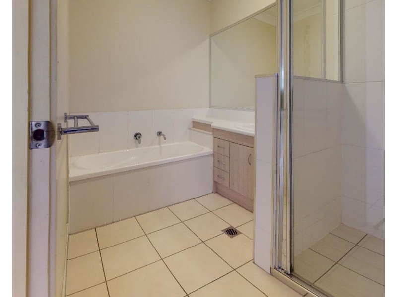 1&2/14 Coach Road West, Morayfield QLD 4506