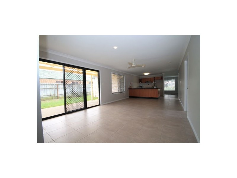 74 Coach Road West, Morayfield QLD 4506