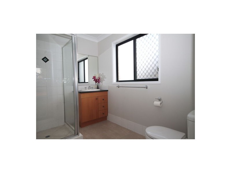 74 Coach Road West, Morayfield QLD 4506