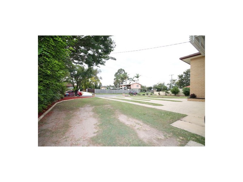 4 Sherwood Street, Morayfield QLD 4506