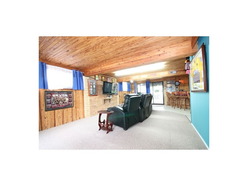 4 Sherwood Street, Morayfield QLD 4506