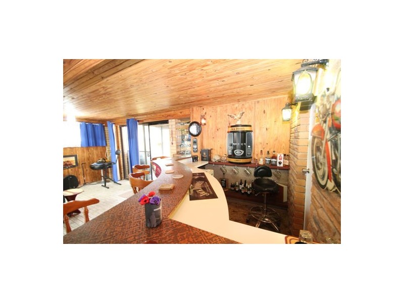 4 Sherwood Street, Morayfield QLD 4506