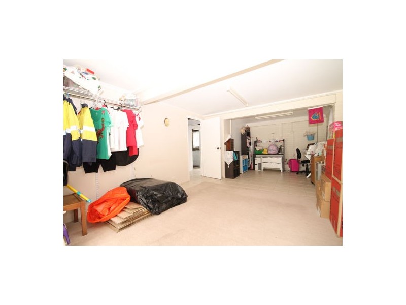 4 Sherwood Street, Morayfield QLD 4506