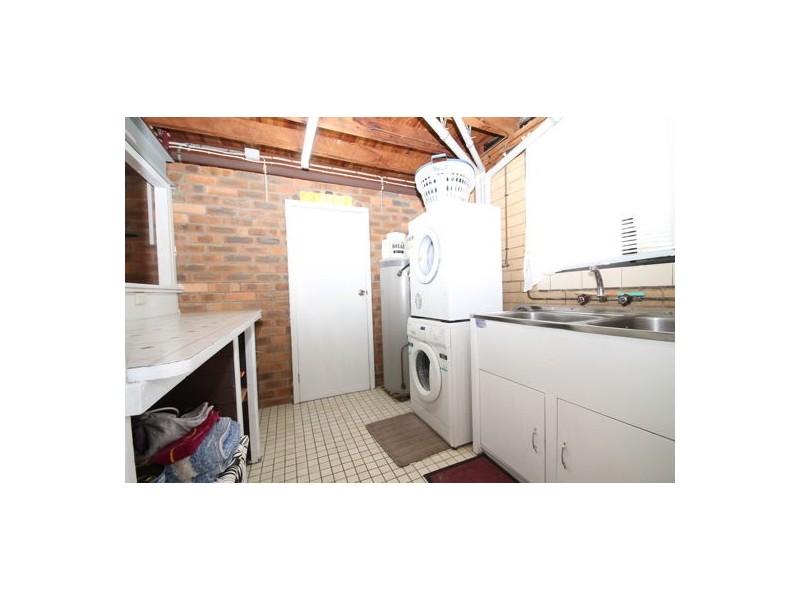 4 Sherwood Street, Morayfield QLD 4506