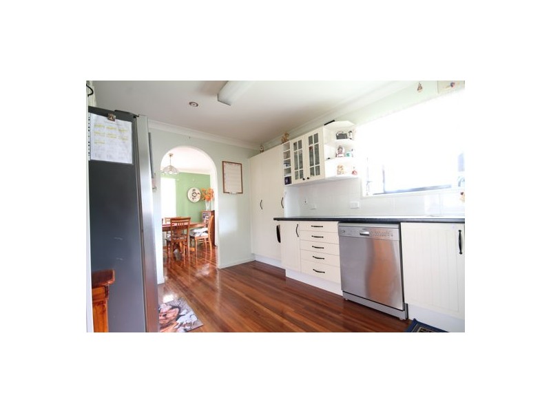 4 Sherwood Street, Morayfield QLD 4506