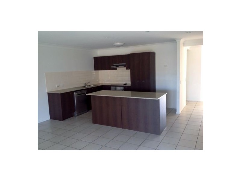 31 Peacherine Circuit, Bellmere QLD 4510