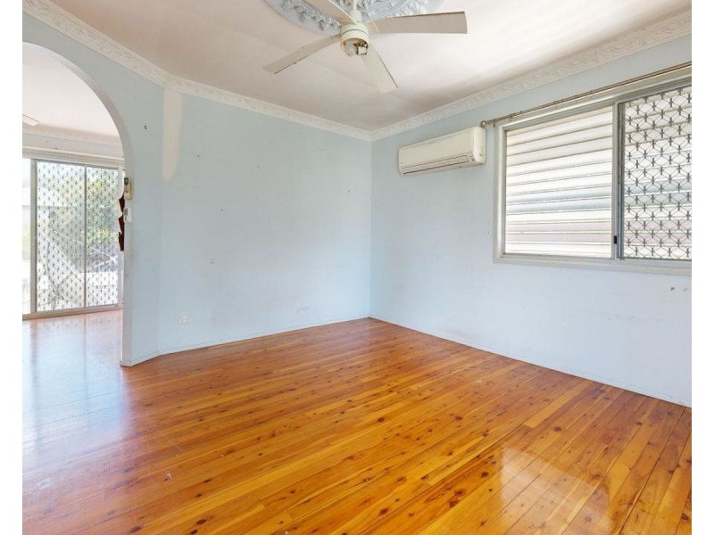 1 Dundee Drive, Morayfield QLD 4506