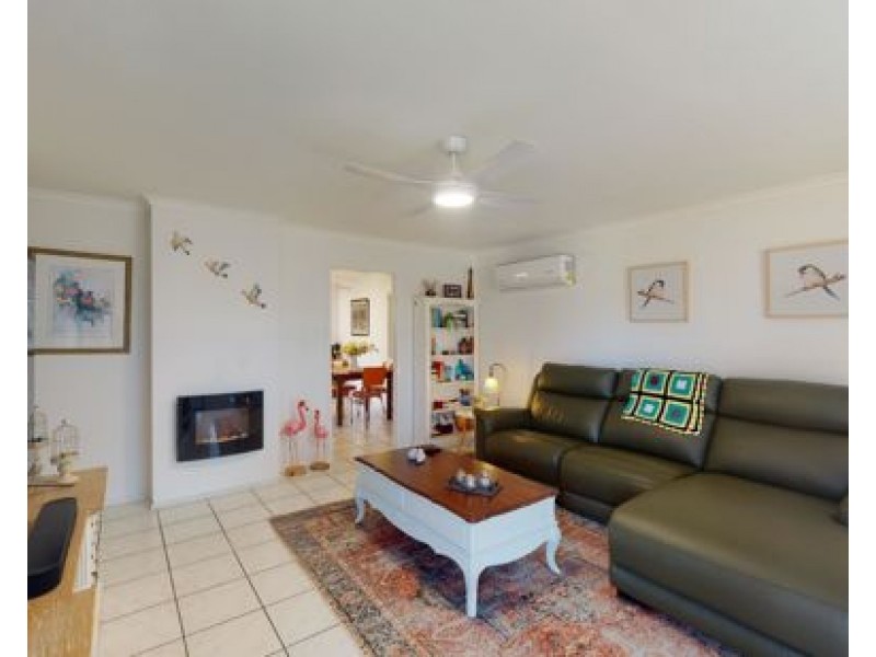 64 Dundee Drive, Morayfield QLD 4506