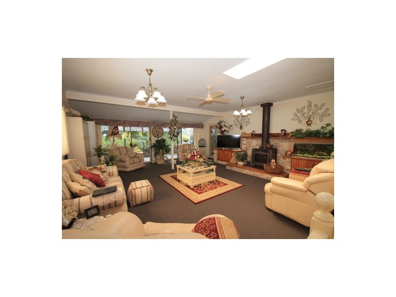 41-43 Naomi Court, Morayfield QLD 4506