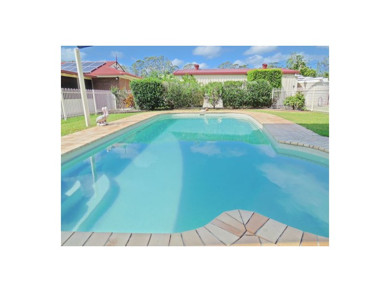 11 Aroona Court, Wamuran QLD 4512