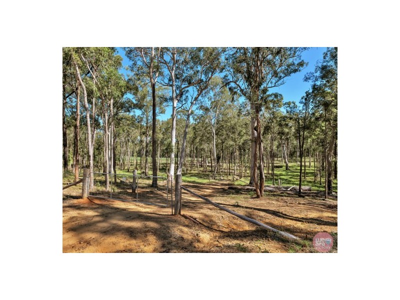 33 Derrick Road, Wamuran QLD 4512